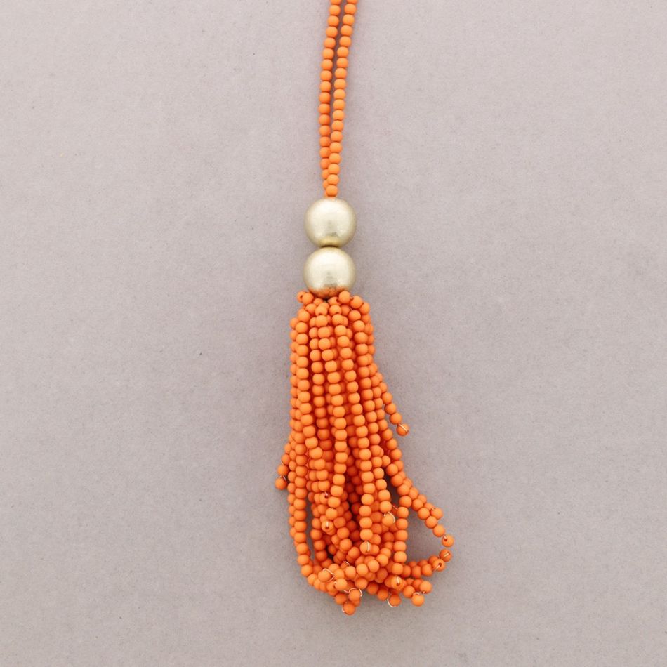 COLLAR LARGO COLGANTE FLEXIBLE CUENTAS RESINA