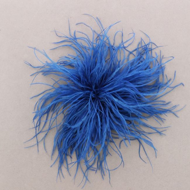 OSTRICH FEATHER BROOCH 10-15CM