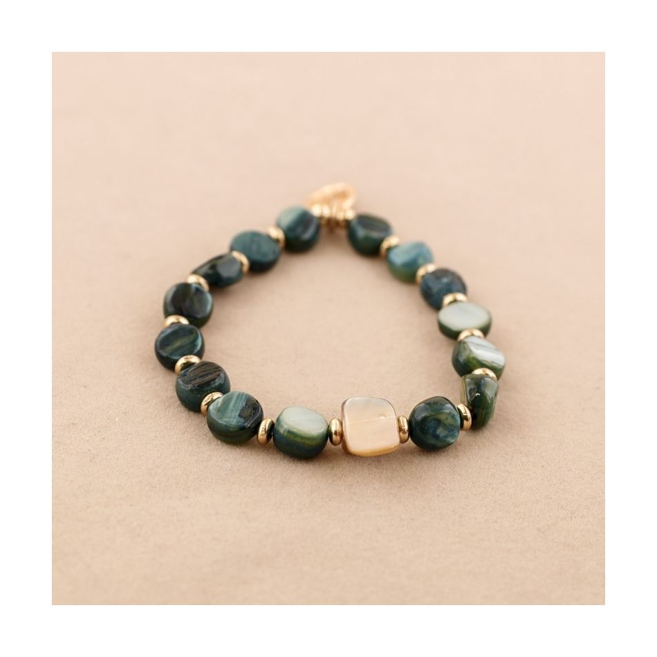 ELASTIC BRACELET WITH NACRE BEADS