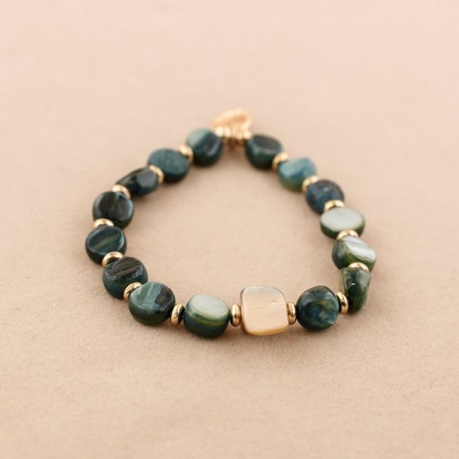 ELASTIC BRACELET WITH NACRE BEADS