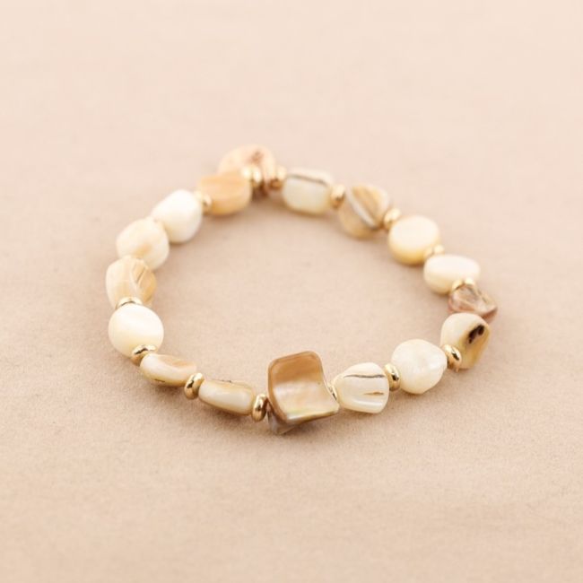 ELASTIC BRACELET WITH NACRE BEADS