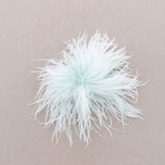 OSTRICH FEATHER BROOCH 8-10 CM