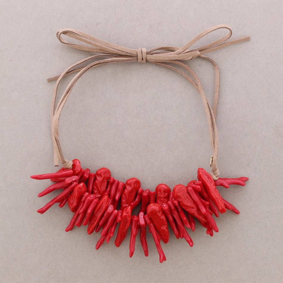 DOUBLE CORAL RESIN SUEDE CHOKER