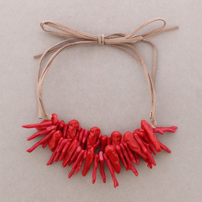 DOUBLE CORAL RESIN SUEDE CHOKER