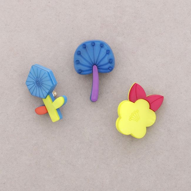 SET BROCHE TRIPLE FLOR RESINA