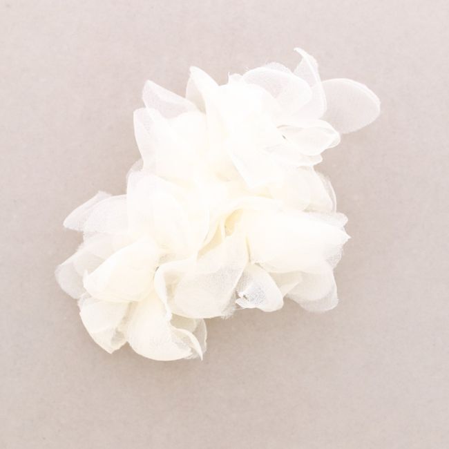 MUSLIN FLOWER BROOCH 15*22CM