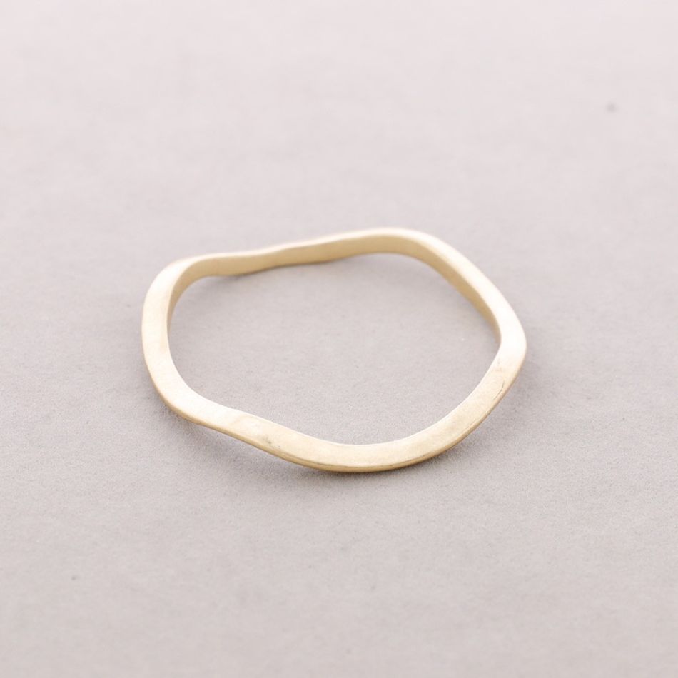 RIGID METAL BRACELET