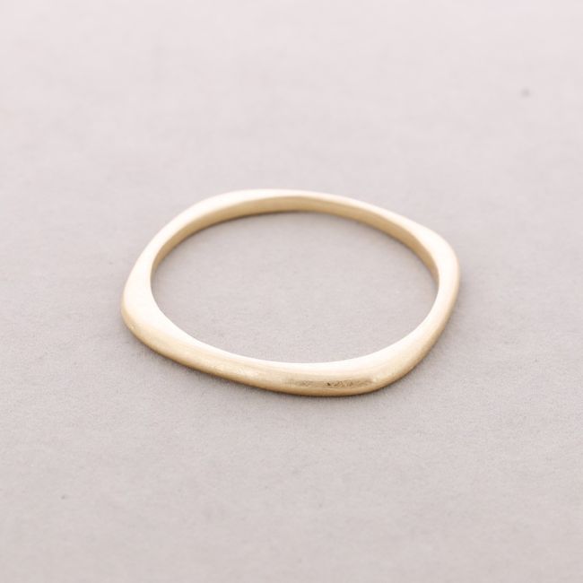 RIGID METAL BRACELET