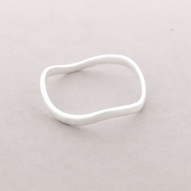 RIGID METAL BRACELET