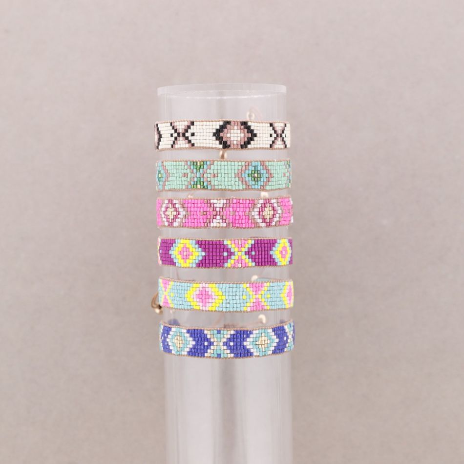 ETHNIC MACRAME BEADS BRACELET