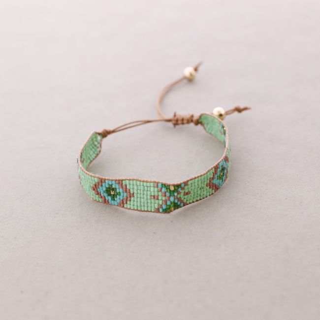 ETHNIC MACRAME BEADS BRACELET
