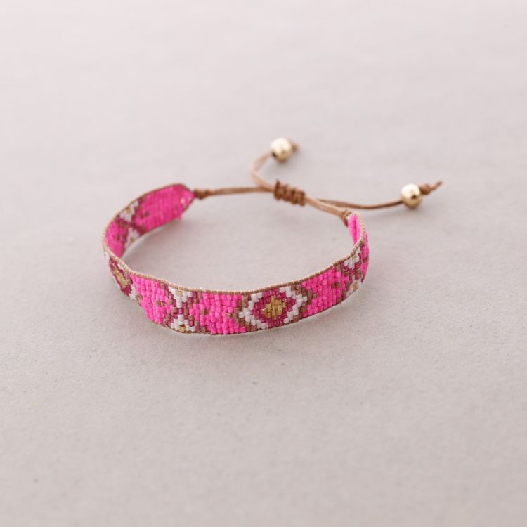 ETHNIC MACRAME BEADS BRACELET