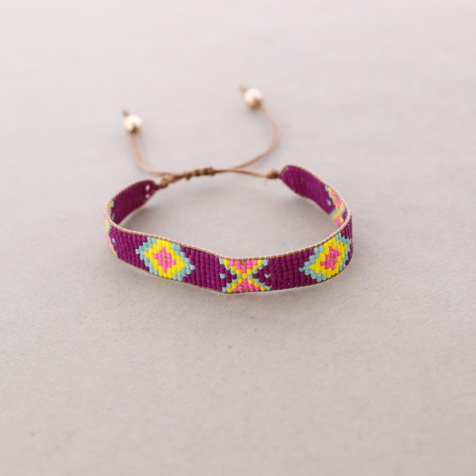 ETHNIC MACRAME BEADS BRACELET