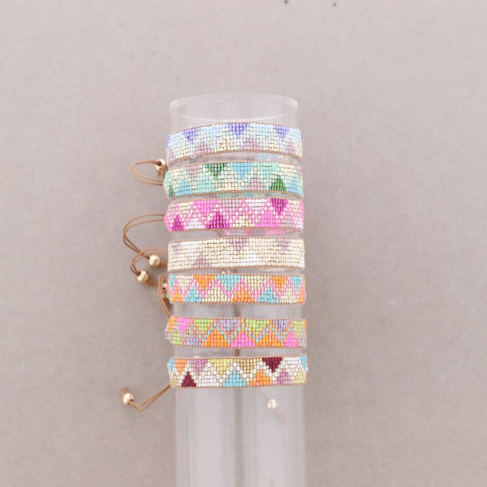 ETHNIC MACRAME BEADS BRACELET