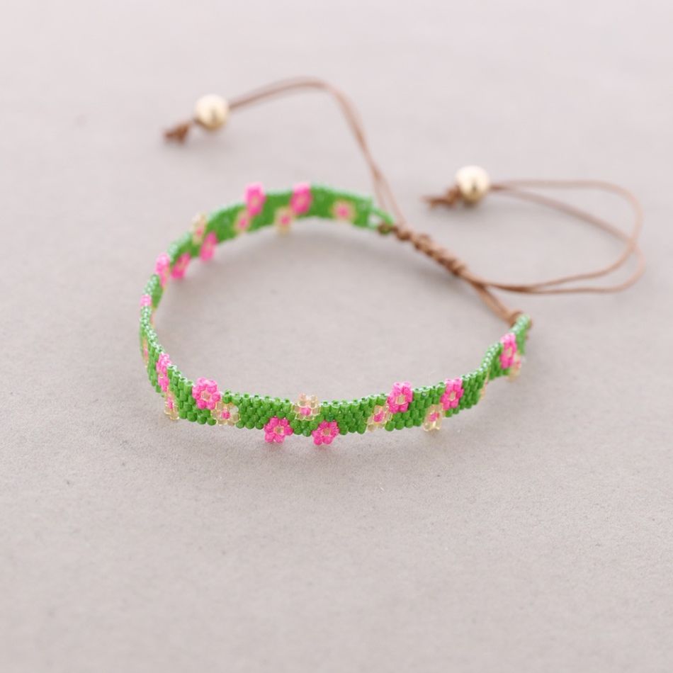 ETHNIC MACRAME BEADS BRACELET