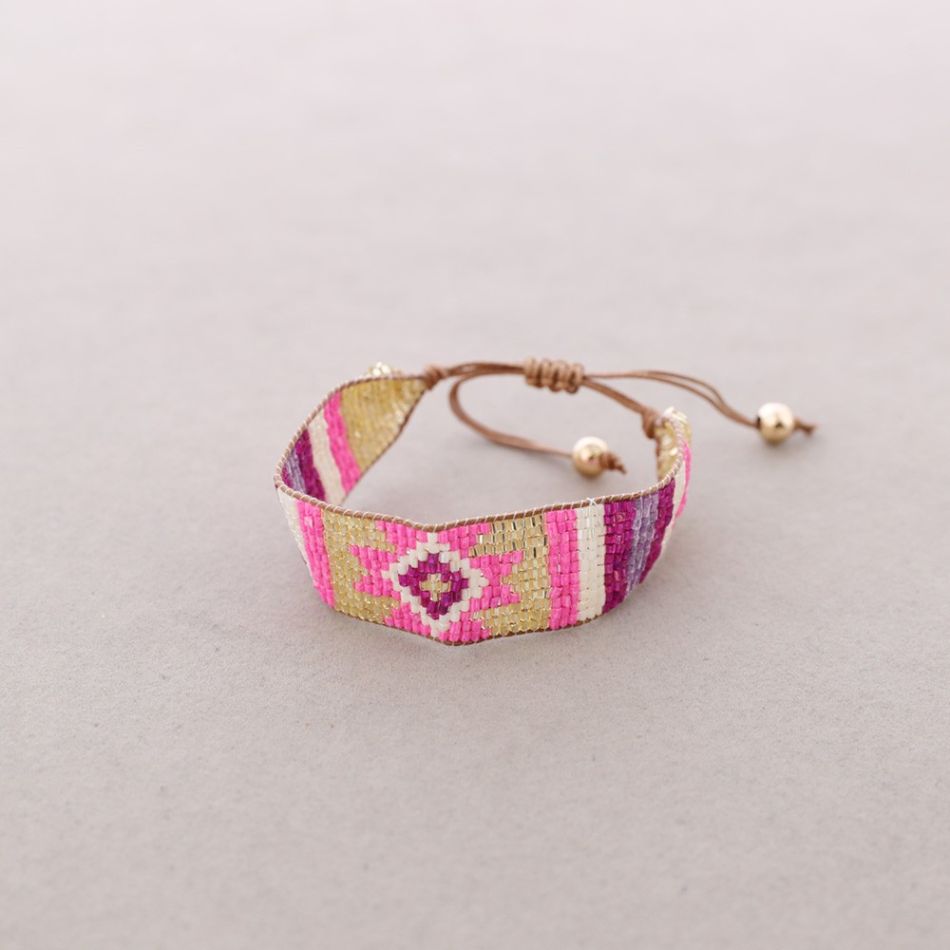 ETHNIC MACRAME BEADS BRACELET