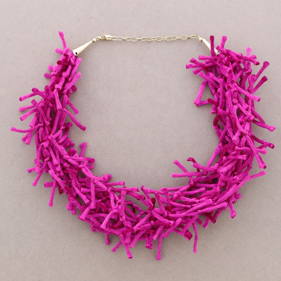 GARGANTILLA ÉTNICA CORDONES