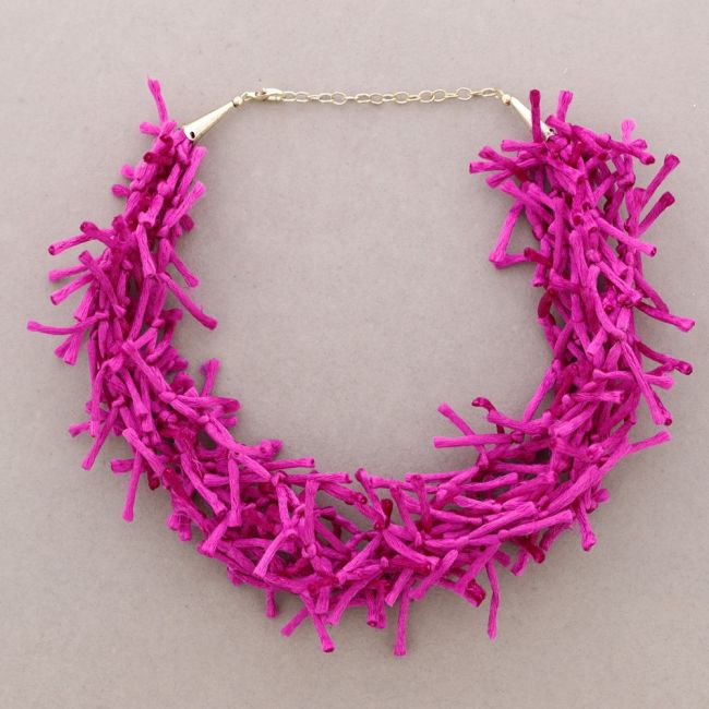 GARGANTILLA ÉTNICA CORDONES