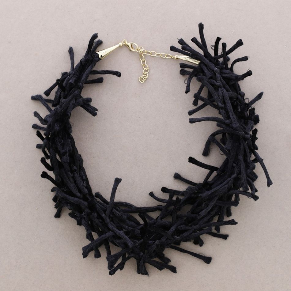 GARGANTILLA ÉTNICA CORDONES
