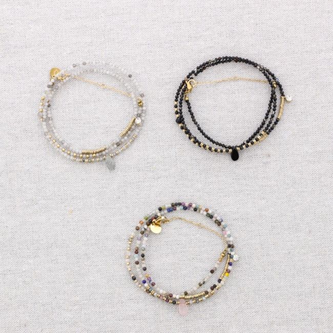THREE ROUND STONE STEEL BRACELET