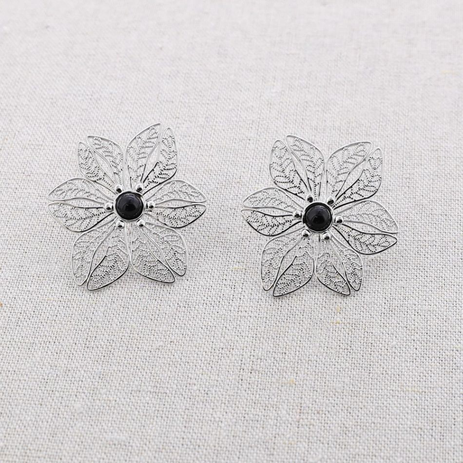 STONE FLOWER STEEL EARRINGS