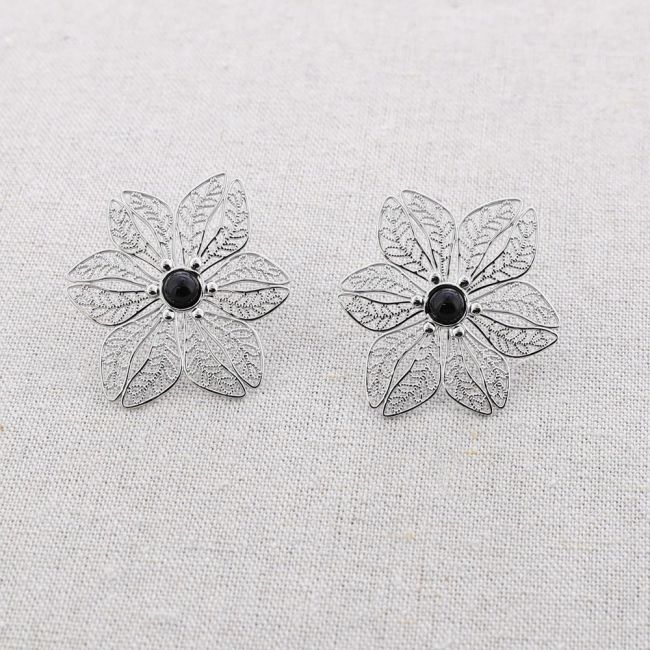 STONE FLOWER STEEL EARRINGS