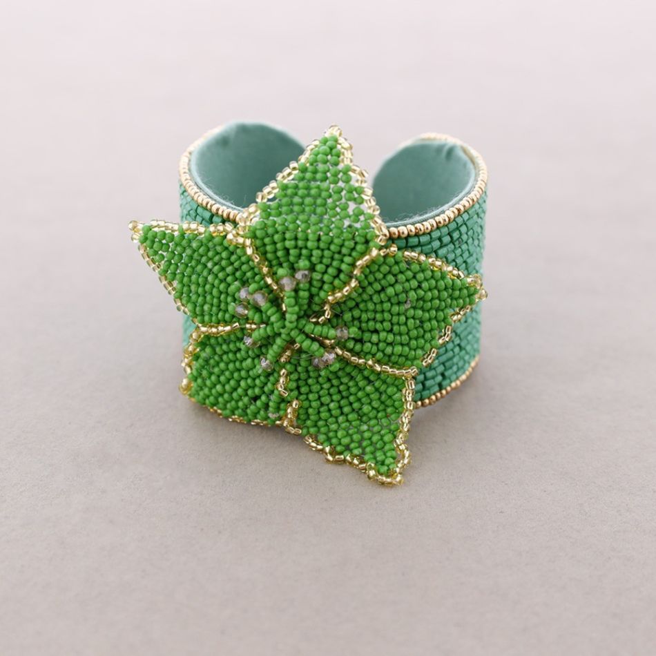 PULSERA ÉTNICA AJUSTABLE FLOR ABALORIOS
