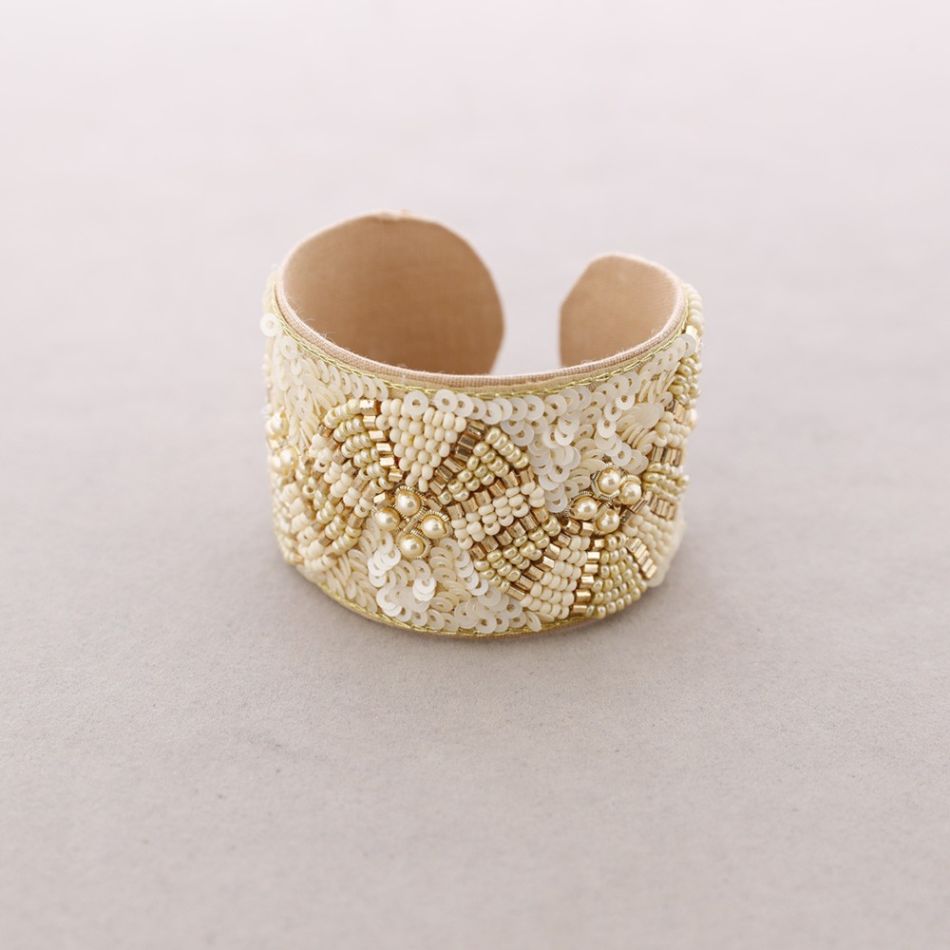 PULSERA ÉTNICA AJUSTABLE LENTEJUELAS ABALORIOS