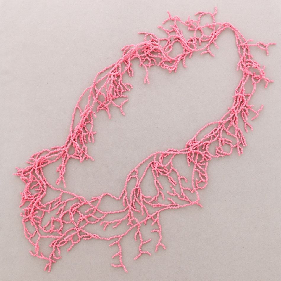 COLLAR LARGO CORALES ABALORIOS