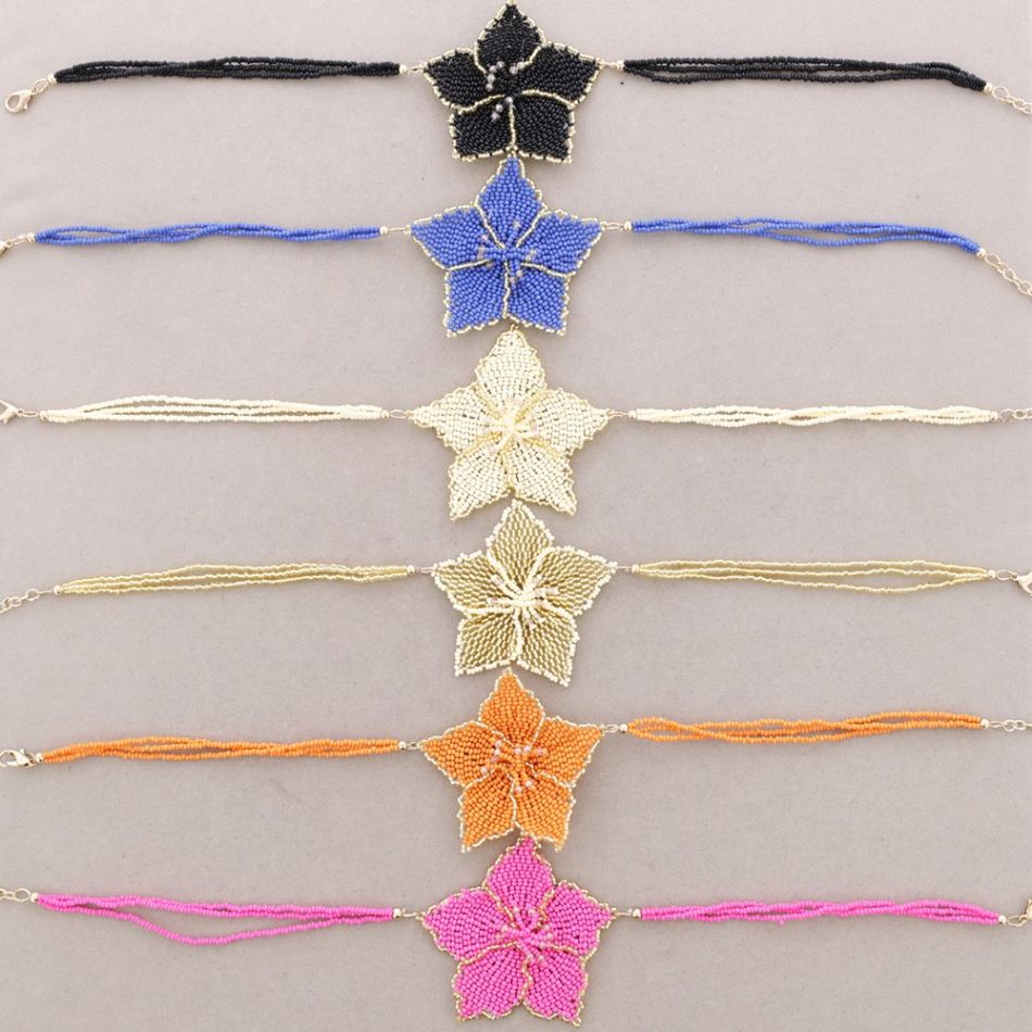CHOKER MACRAMÉ FLOR ABALORIOS