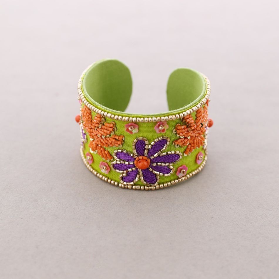 PULSERA ÉTNICA AJUSTABLE FLORES ABALORIOS