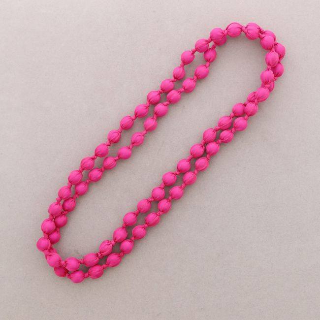 LONG NECKLACE WITH FABRIC LINED BALLS 160CM