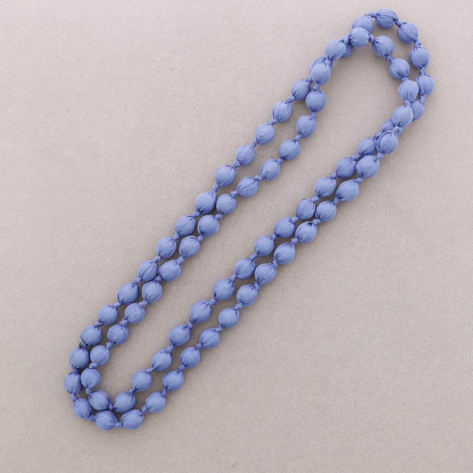 LONG NECKLACE WITH FABRIC LINED BALLS 160CM