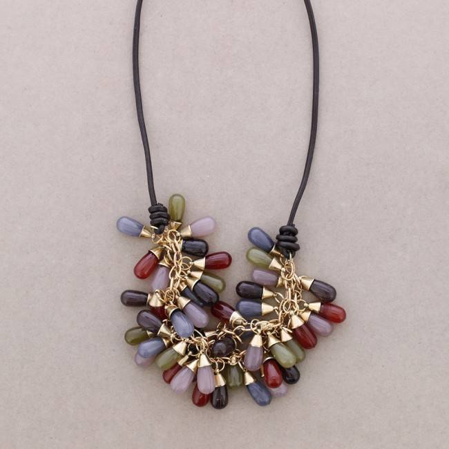 LEATHER SHORT NECKLACE WITH DROPS