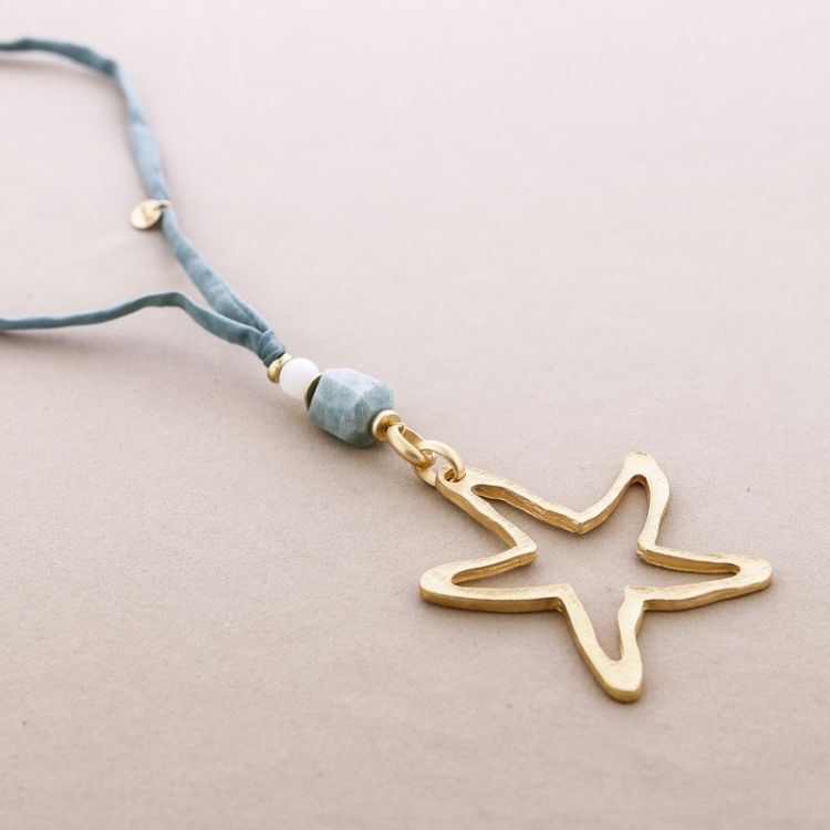 COLLAR LARGO COLGANTE ESTRELLA METAL