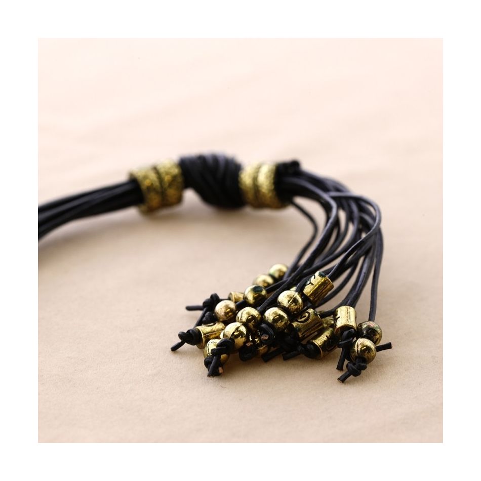 LONG LEATHER NECKLACE WITH METAL BEADS