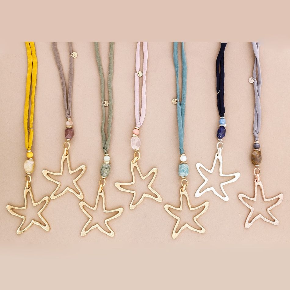 COLLAR LARGO COLGANTE ESTRELLA METAL