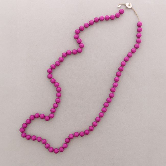 COLLAR LARGO CUENTAS RESINA