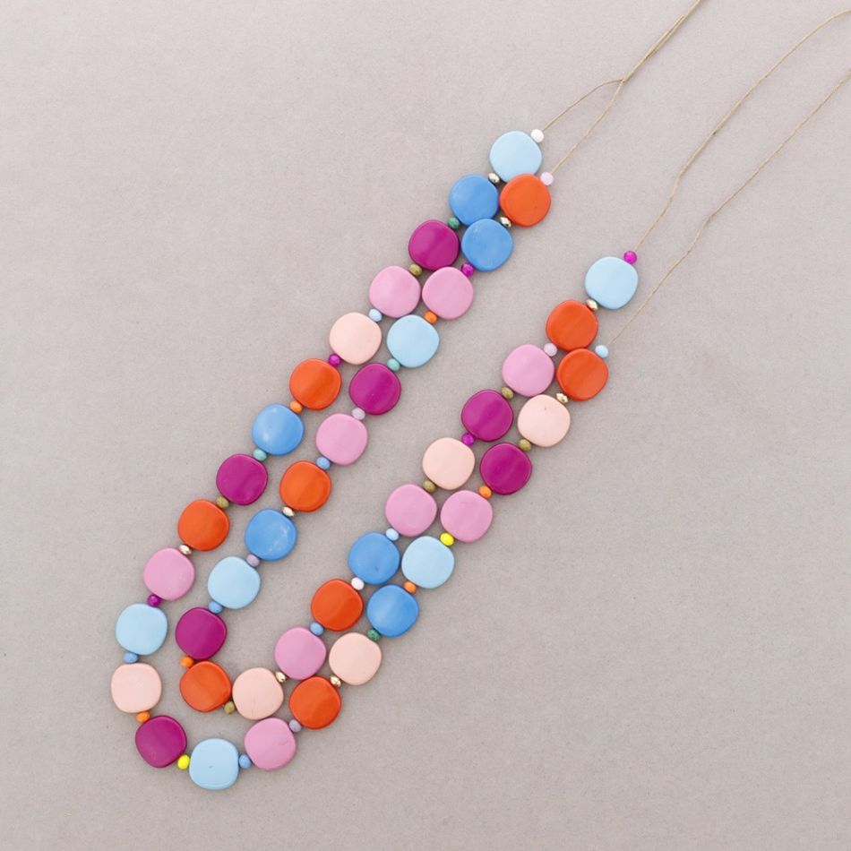 LONG DOUBLE BEADS RESIN NECKLACE
