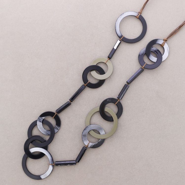 COLLAR LARGO CUENTAS ESLABONES RESINA 2