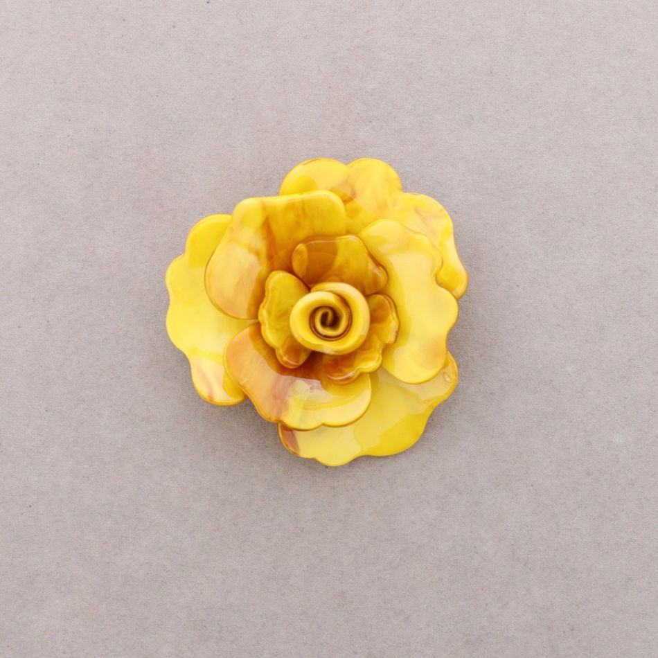 BROCHE FLOR RESINA