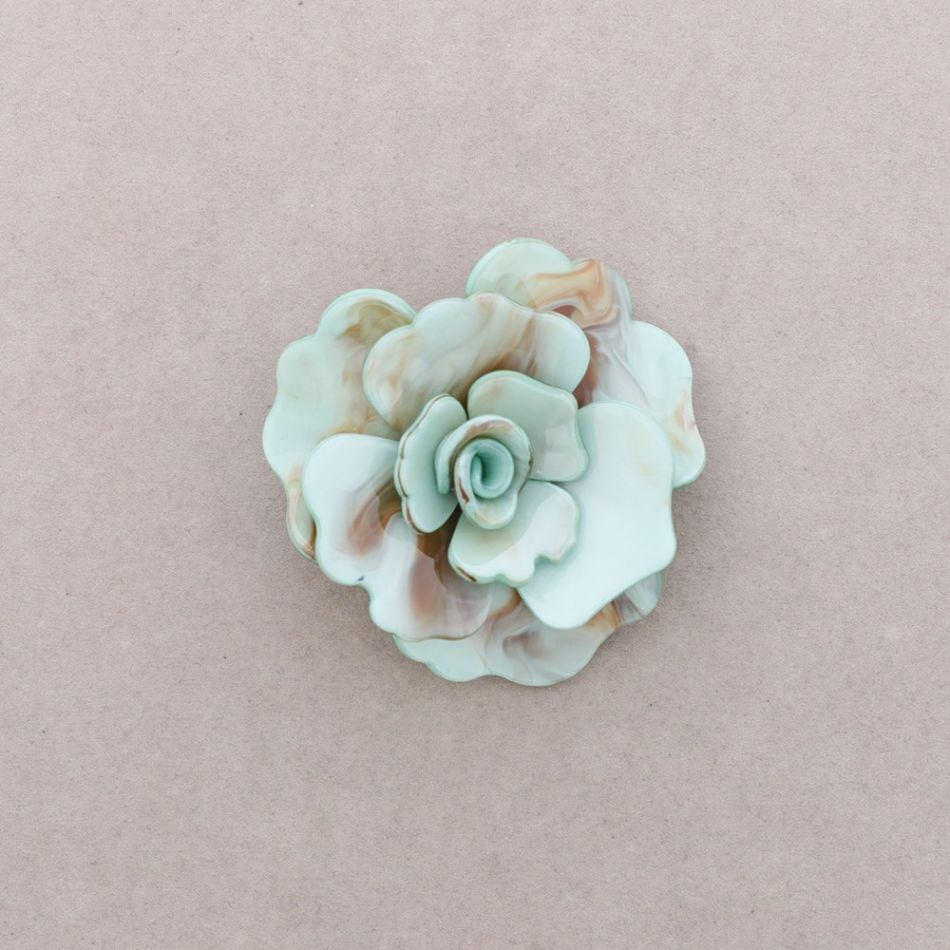 BROCHE FLOR RESINA