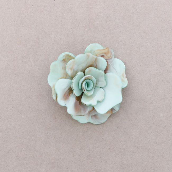 BROCHE FLOR RESINA