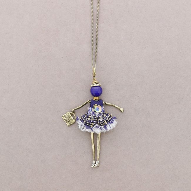 LONG PENDANT NECKLACE DOLL