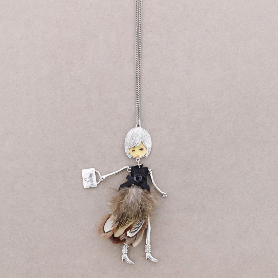 COLLAR LARGO COLG. MUÑECA