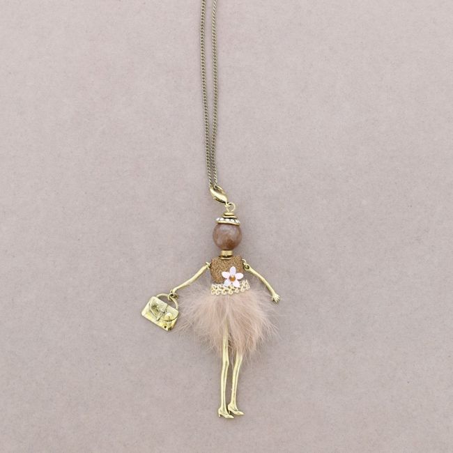 LONG PENDANT NECKLACE DOLL