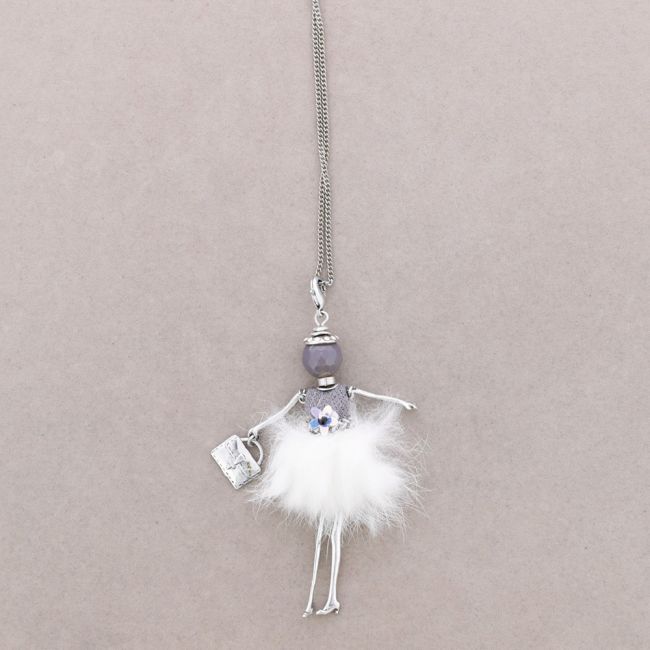 LONG PENDANT NECKLACE DOLL