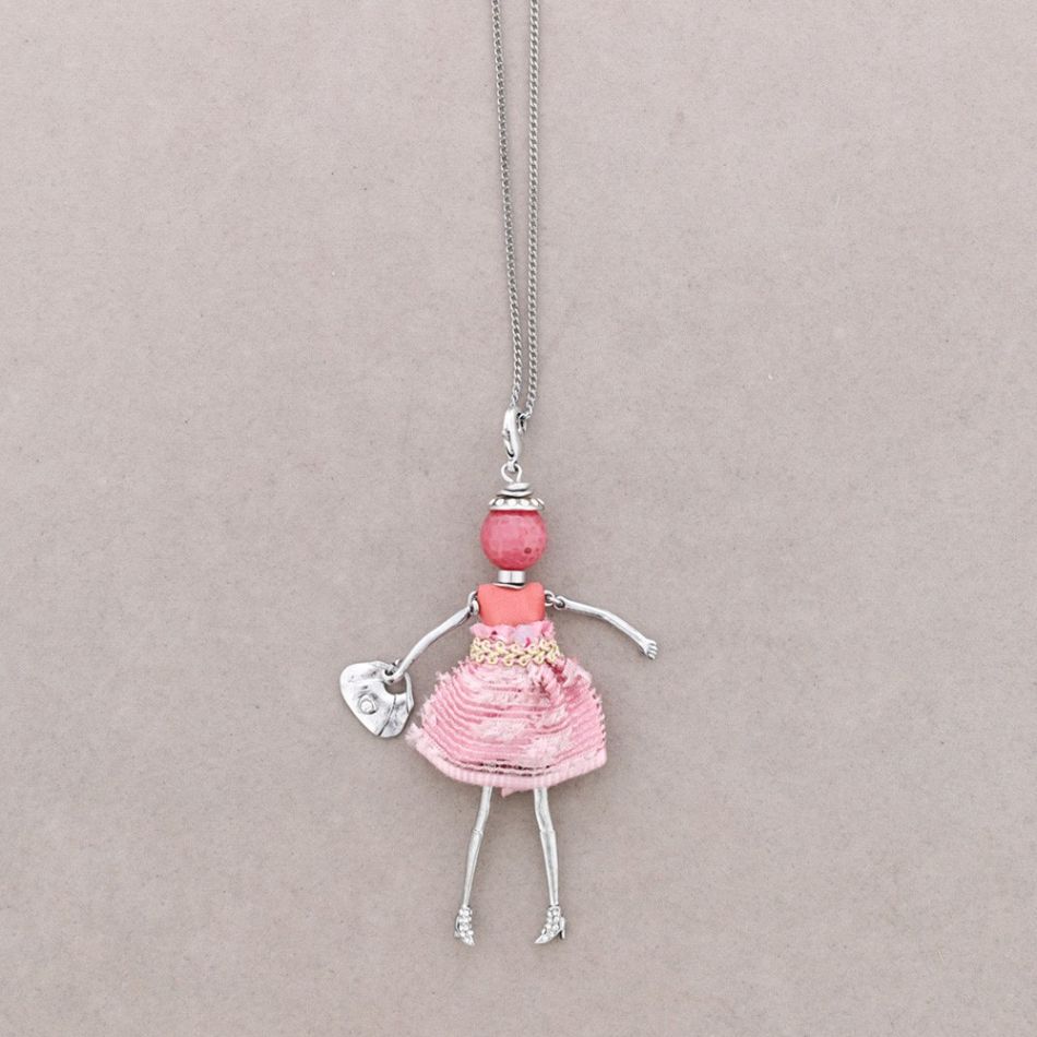 LONG PENDANT NECKLACE DOLL