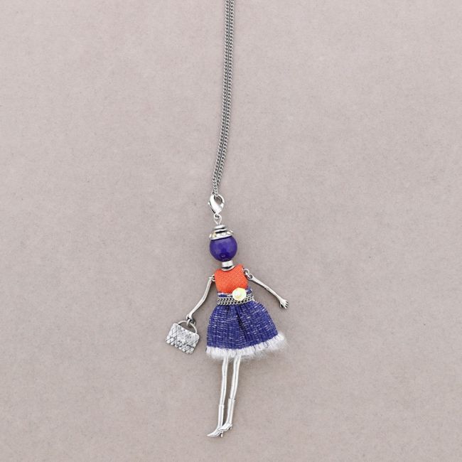 LONG PENDANT NECKLACE DOLL