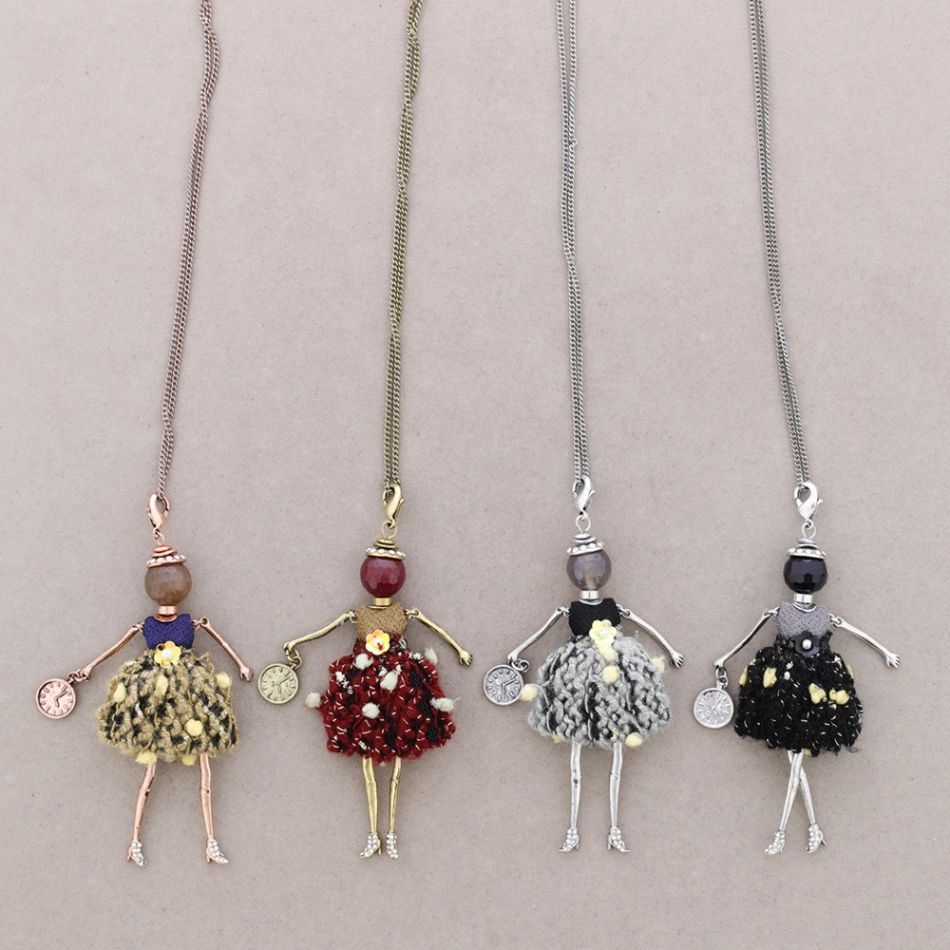 COLLAR LARGO COLG. MUÑECA